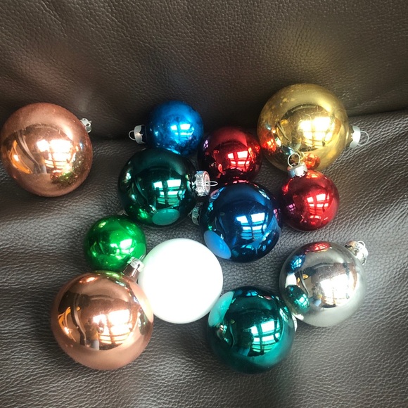 Vintage Glass Bauble Festive Multicolor Christmas Ornaments Set - Picture 2 of 3